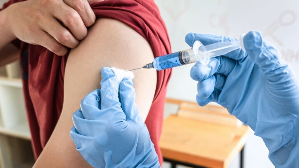 travel vaccines near me